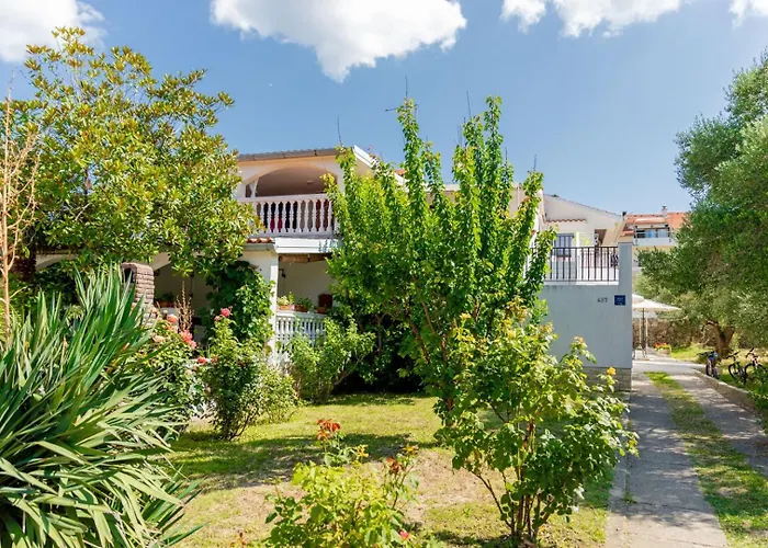 Πανσιόν Pende 3122 Banjol